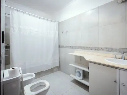 CASA 6 AMBIENTES A TERMINAR EN VAQUEROS