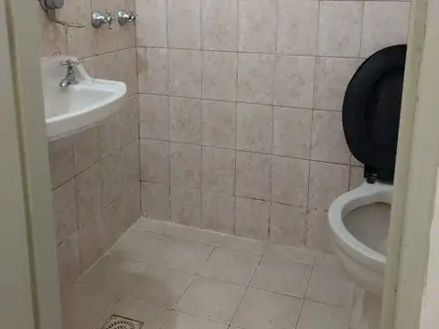 Depto Tipo Casa en Alquiler de Monoambiente