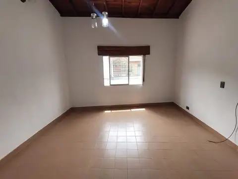 ALQUILER PH 3 AMB. PATIO S/EXPEN. GERLI LANÚS