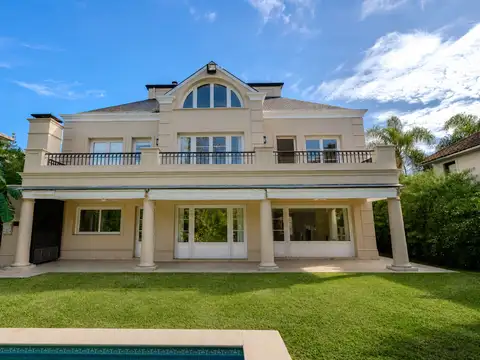 Casa en Venta en Victoria, USD 1.250.000