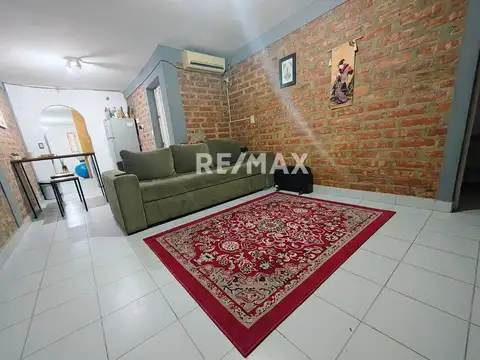 Depto Tipo Casa 5 ambientes con 1 baño