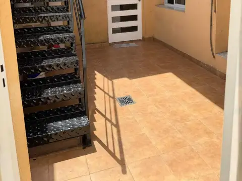 ALQUILER - Dos Ambientes con patio y terraza - Parque Patricios