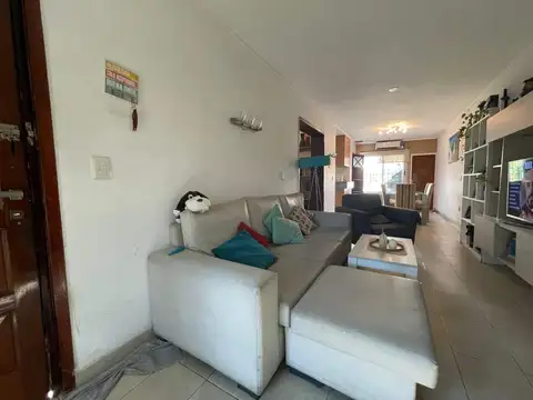 Casa en Venta en Ciudad Jardín del Palomar, USD 239.000