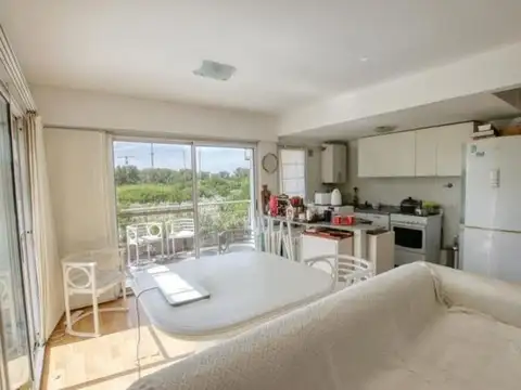 Camino Bancalari 3900