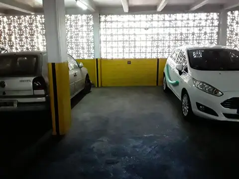 Cochera en venta Belgrano