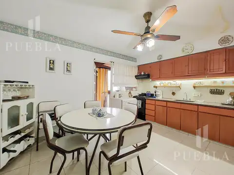 Departamento 4 ambientes con 2 baños