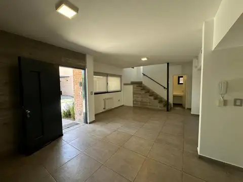 Casa en Alquiler en Chacra Del Sur, $ 1.450.000
