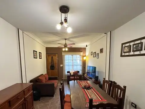 VENTA - DUPLEX 3 AMBIENTES CON ALTILLO, COCHERA Y PATIO EN MORON