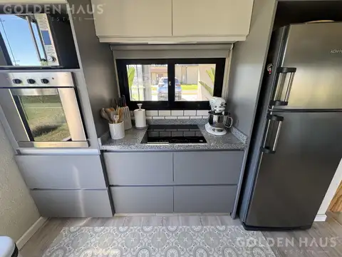 Casa 3 ambientes con 2 baños