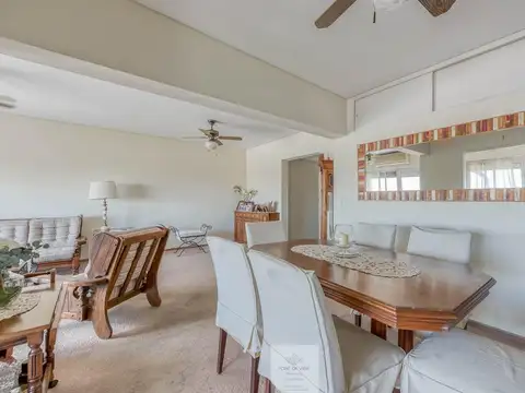 Departamento 4 ambientes con 2 baños