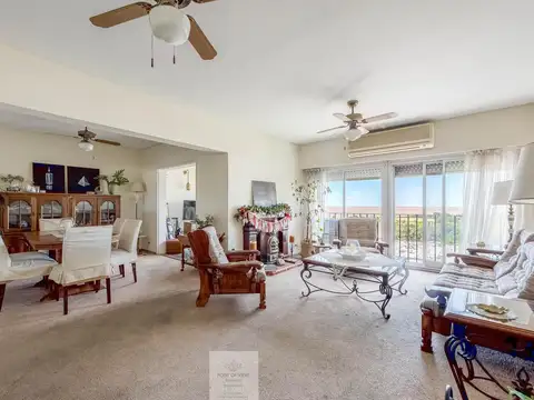 VENTA DEPARTAMENTO SEMIPISO 4 AMBIENTES VISTA AL RIO – COCHERA CUBIERTA - PERMUTA Y APTO CREDITO