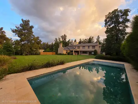 García del Cossio 2198, Country Club Palos Verdes, Distrito Noroeste 2100