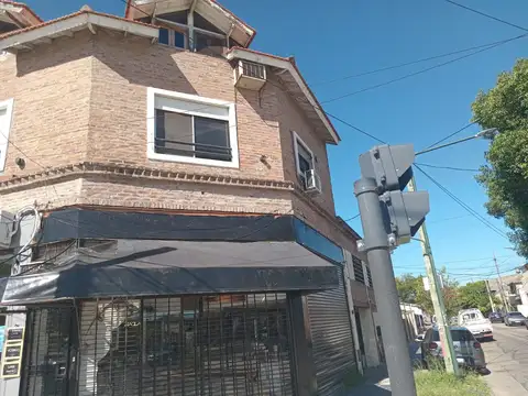 Depto Tipo Casa en Venta de 2 ambientes