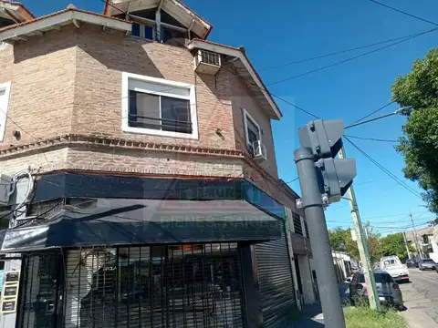 Depto Tipo Casa en Venta de 2 ambientes