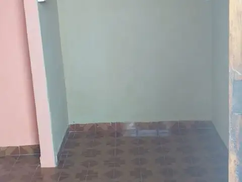 Depto Tipo Casa 6 ambientes con 2 baños