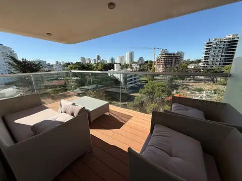 Departamento en Alquiler Temporal con 1 cocheras