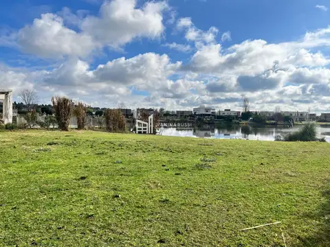 Terreno en Venta en El Canton, USD 145.000