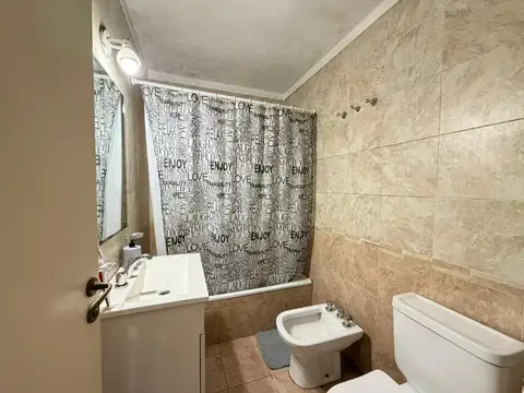 Casa en Venta en Olivos, USD 270.000