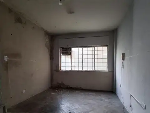 VENTA DEPARTAMENTO EN RECOLETA -APTO CREDITO Y FINANCIACION DIRECTA- GRAN OPORTUNIDAD PARA RECICLAR
