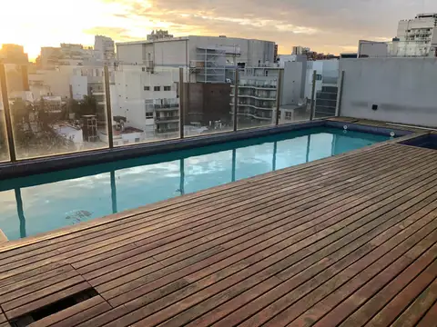 ALQUILA HERMOSO MONOAMBIENTE AMOBLADO CON BALCON AL FRENTE, PILETA Y SUM EN BELGRANO -OPCION COCHERA