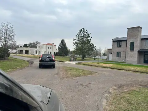 Club de Campo Las Casuarinas D 100