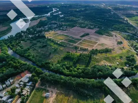 Terreno en Venta 30  mts Fondo