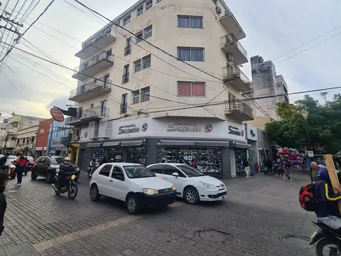 SE VENDE HOTEL CENTRICO ( A 3 CUADRAS DE LA PLAZA PRINCIPAL)