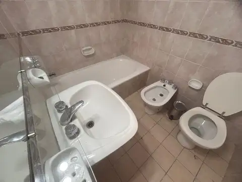 Casa en Alquiler 60 años