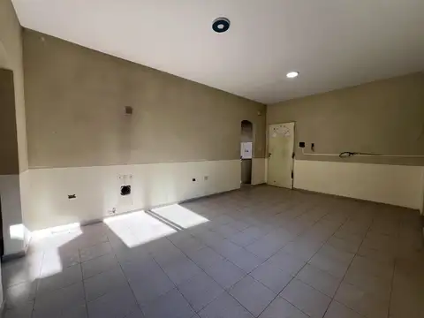 Depto Tipo Casa en Venta en Tolosa, USD 45.000