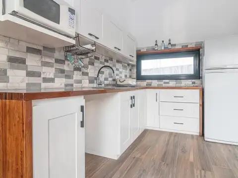 Casa 3 ambientes con 2 baños