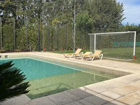 Quinta en Manuel B Gonnet