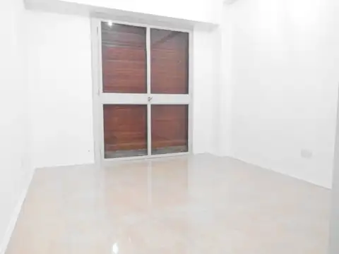 Ecuador 1100, Piso 0