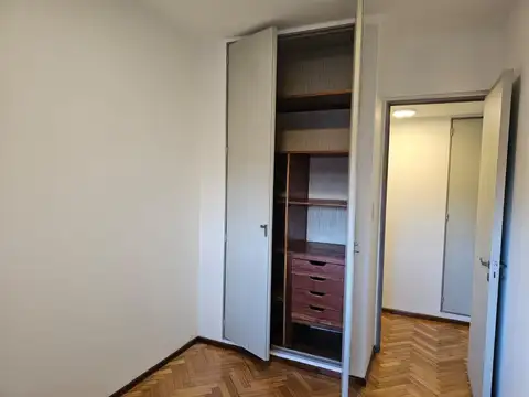 Departamento en Alquiler con 2 cocheras