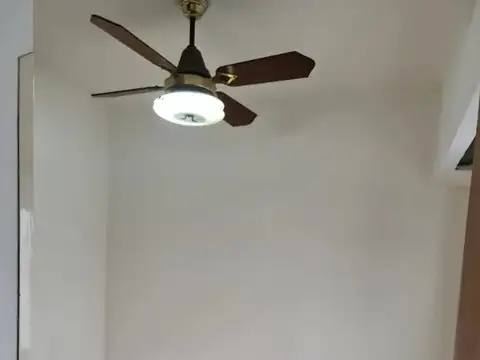 Depto Tipo Casa en Venta en El Palomar, USD 59.000