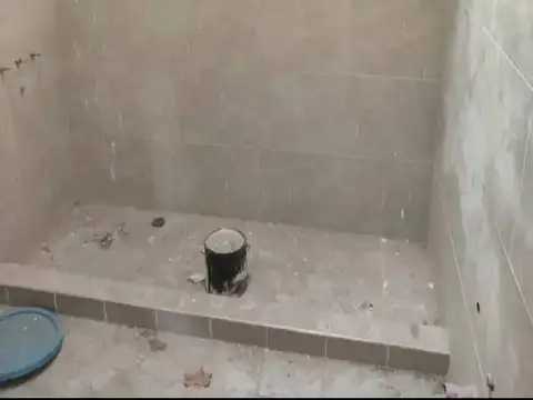 VENTA CASA A ESTRENAR EN LAS HERAS-MZA