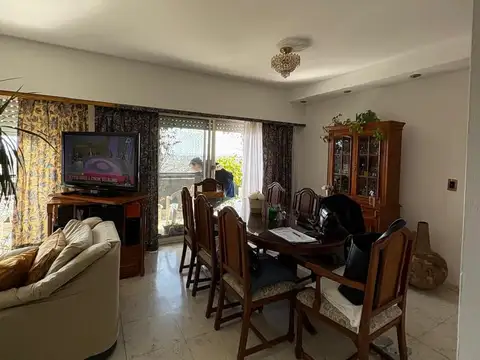 Departamento en Venta de 5 ambientes