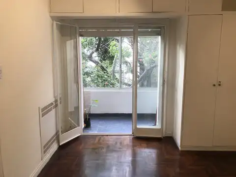 MUY LINDO y renovado monoambiente en zona facultades