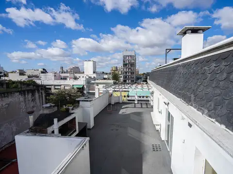 Depto Tipo Casa en Venta de 6 ambientes