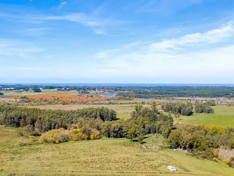 Venta de campo con 6 Ha. en Rincón de Pando