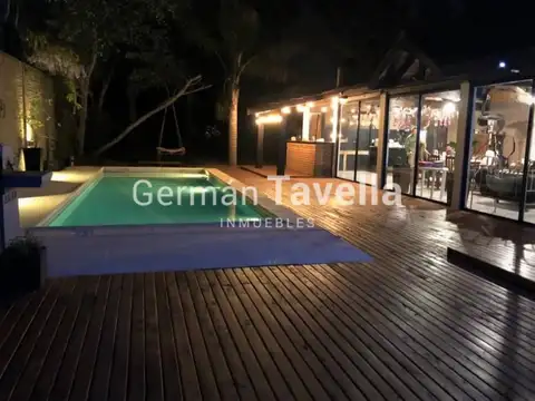 VENTA Casa 5 Amb. parque, pileta, quincho Parque Leloir Ituz