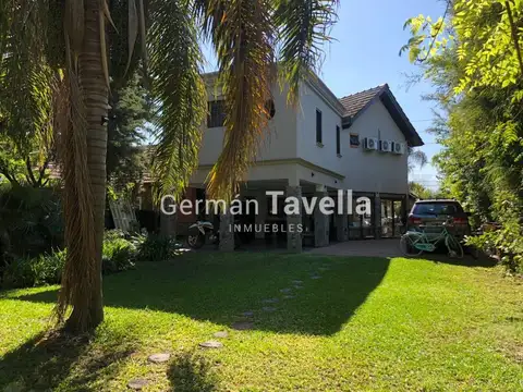 VENTA Casa 5 Amb. parque, pileta, quincho Parque Leloir Ituz