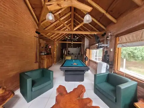 Casa en Venta con 1 cochera