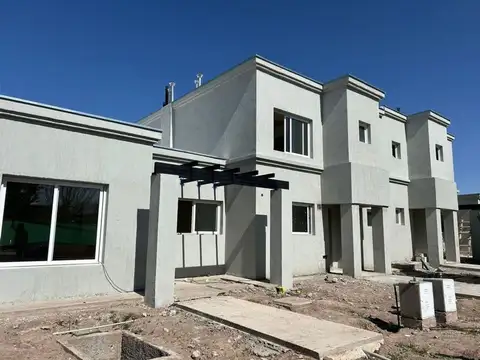 VENTA CASA 2 DORM PUNTA LAGO MAIPÚ FINANCIADO