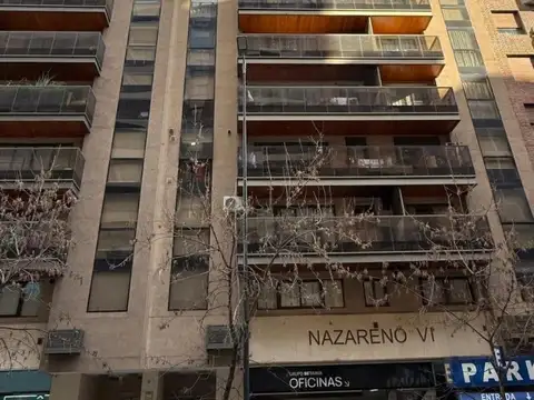 Departamento en Alquiler! A 3 cuadras de Plaza España!