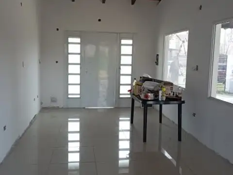 Casa en Venta en Roldan, USD 94.000