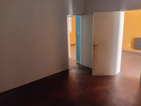 Depto Tipo Casa en Alquiler de 2 dormitorios