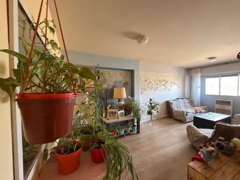 Departamento 4 ambientes con 1 baño