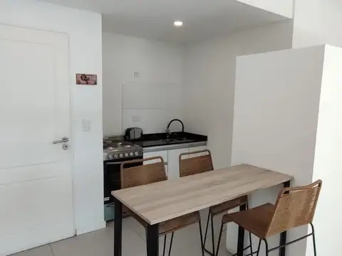 Angel Carranza 1300