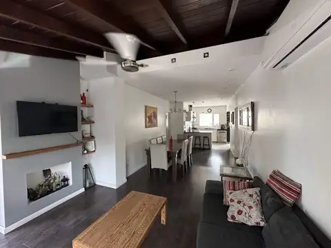 Casa en Alquiler en Ciudad Jardín del Palomar, USD 1.600