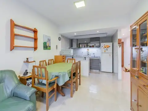 Presidente Juan Domingo Perón 1400 , Piso 3